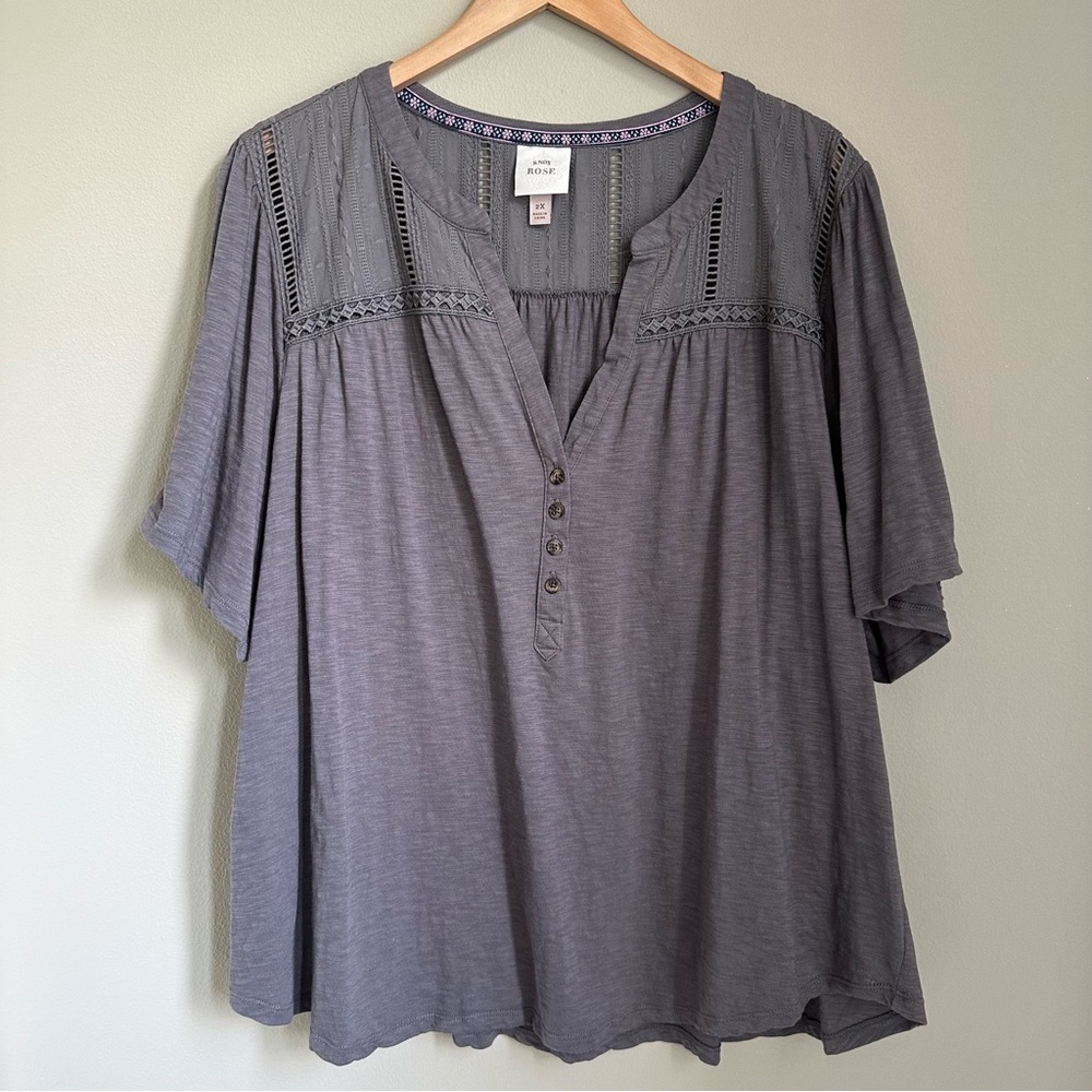 Knox Rose Short Sleeve Top